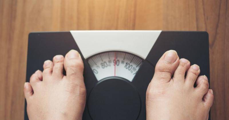 Buah ceri dapat menjaga kondisi berat badan ibu hamil - freepik/jcomp